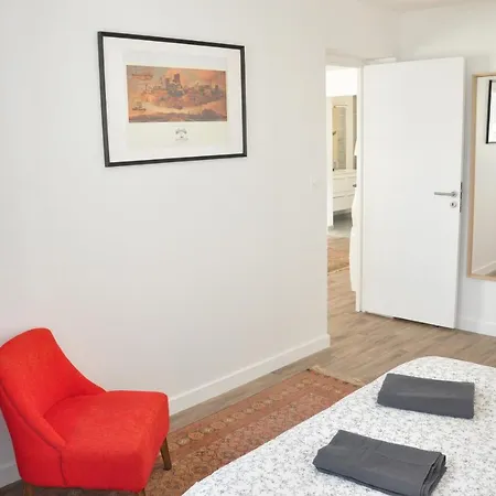 Appartement Grand Et Lumineux T2 A 2 Pas De La Riviere Erdre Et Proche Du Centre *