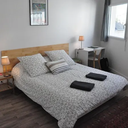 Appartement Grand Et Lumineux T2 A 2 Pas De La Riviere Erdre Et Proche Du Centre Nantes
